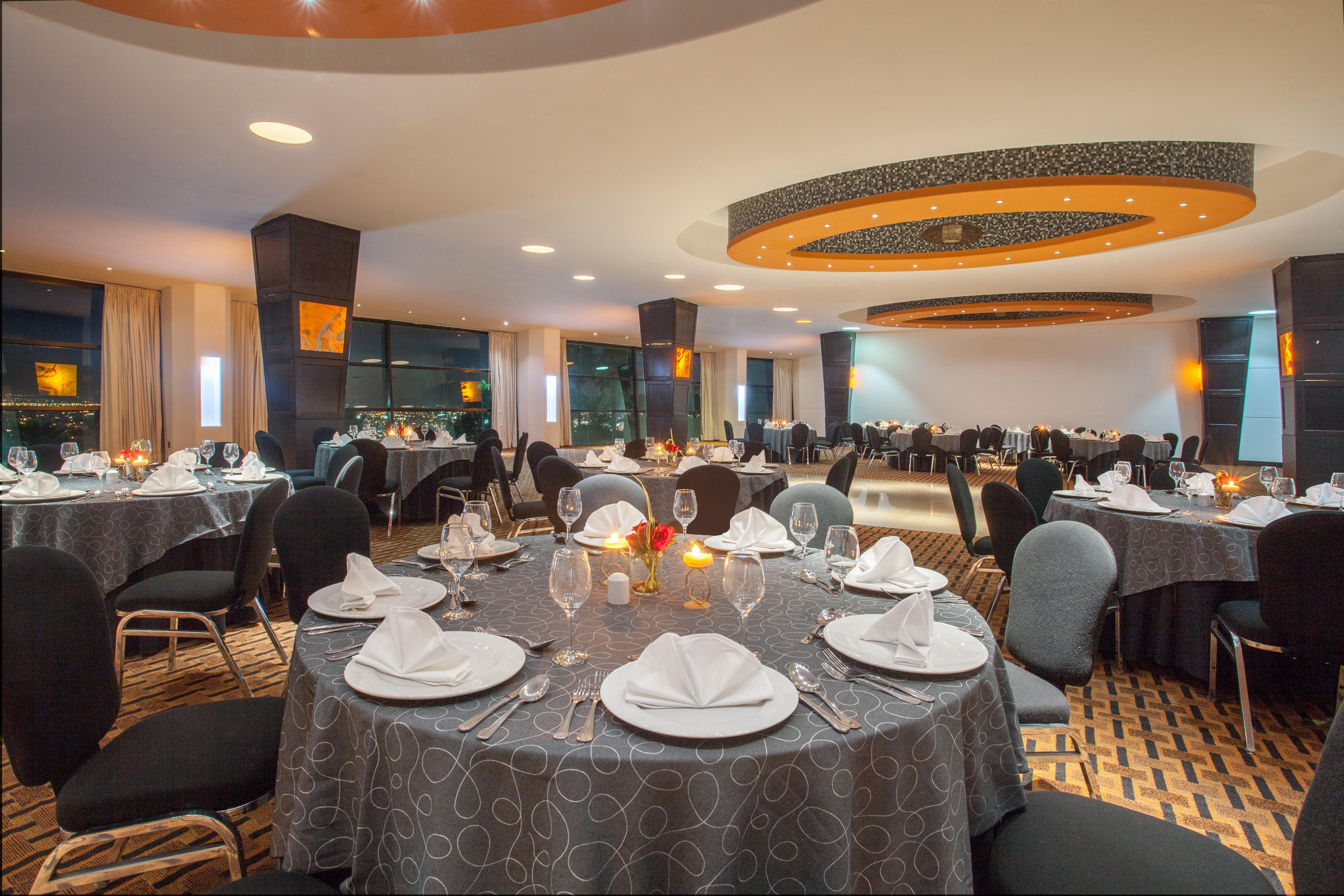 Crowne Plaza Queretaro, An Ihg 5*