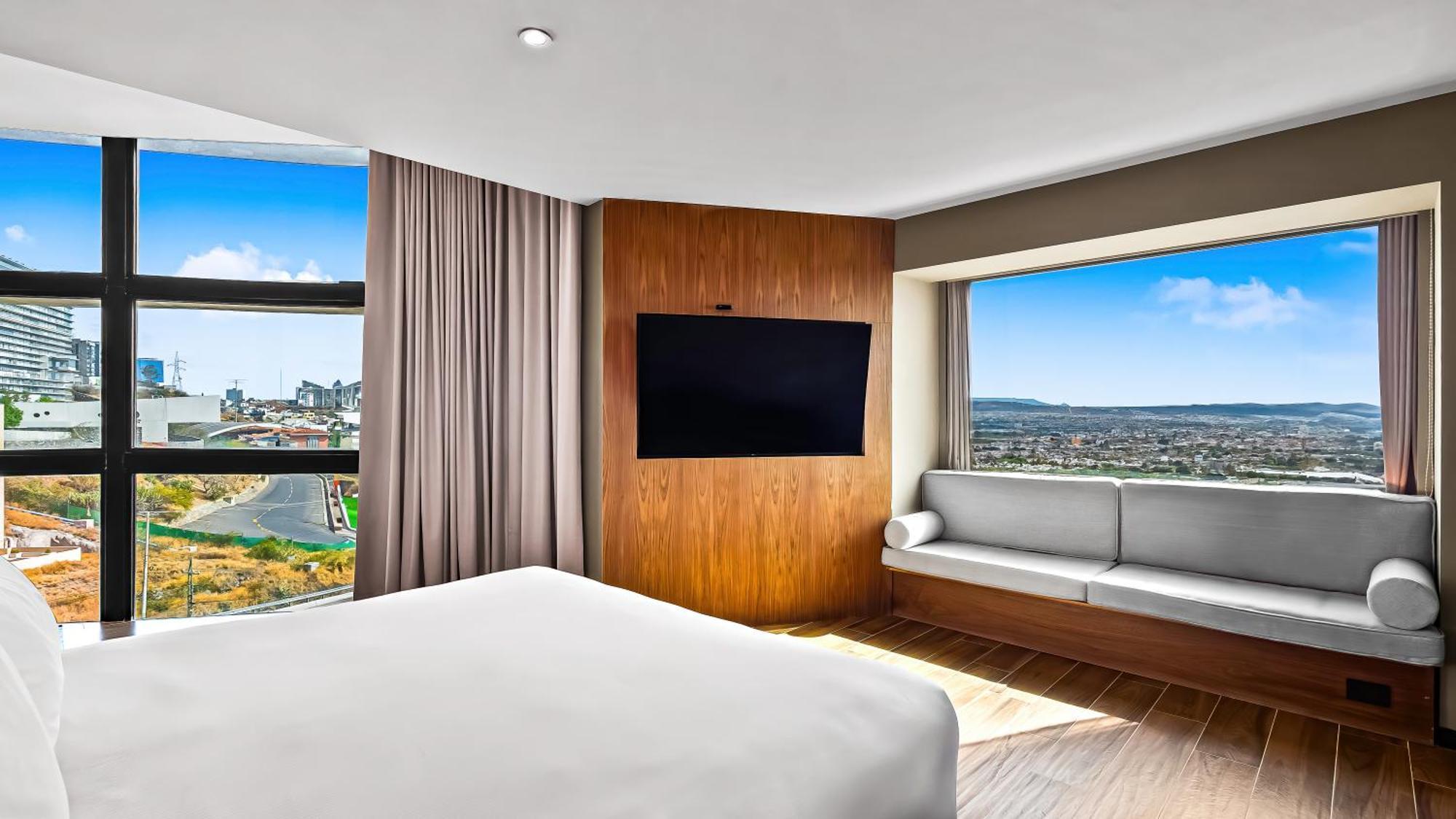 Crowne Plaza Queretaro, An Ihg 5*