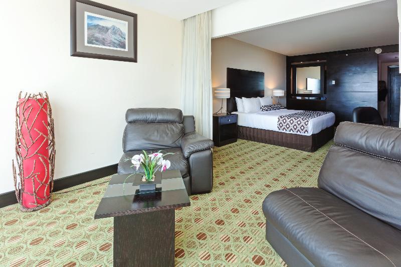 Crowne Plaza Queretaro, An Ihg
